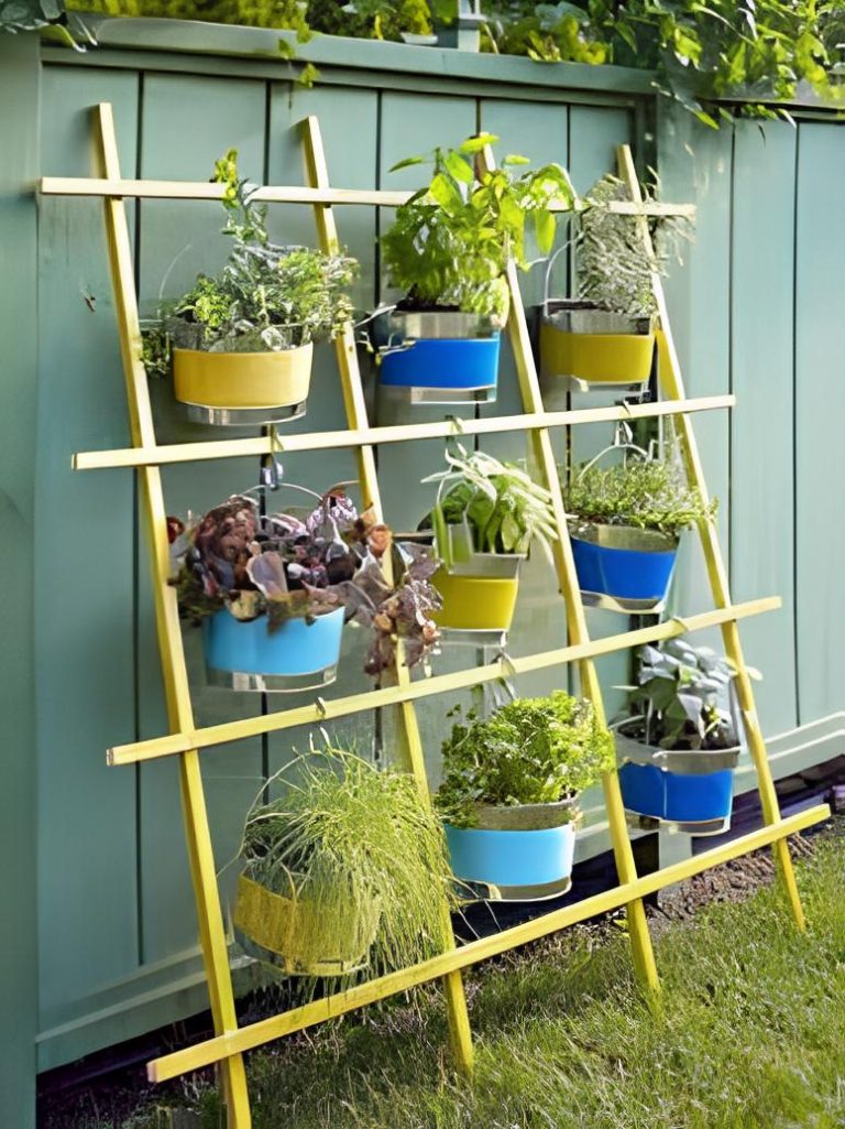 35 Amazing DIY Plant Stand Ideas with Tutorials