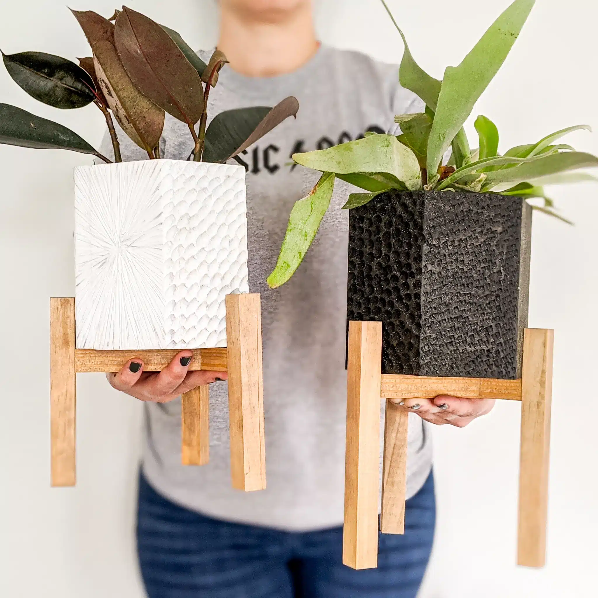 Carved Hexagon Planter with Plant Stand