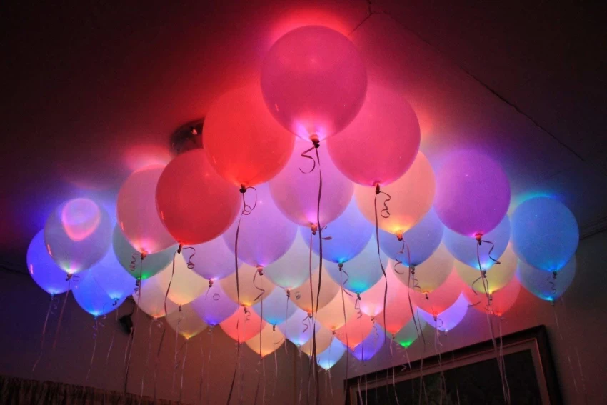 Light Up Balloons .jpeg