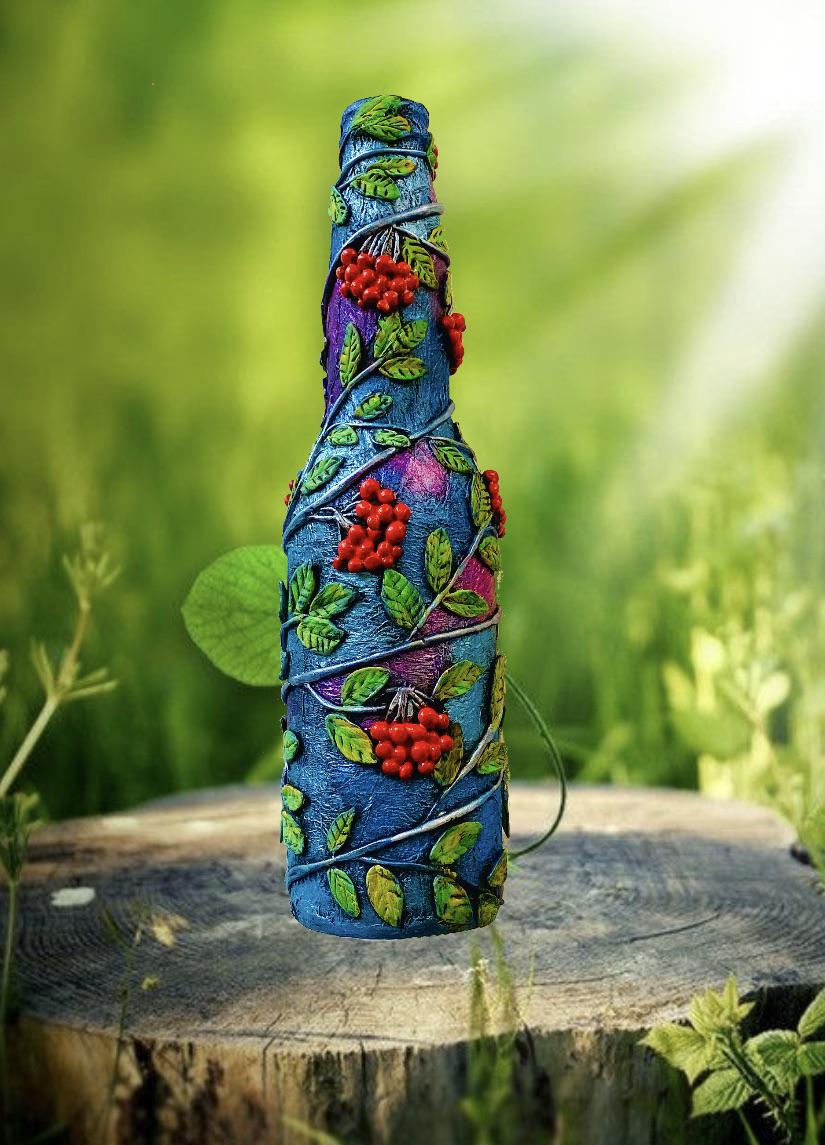 Mud Art Bottle Design