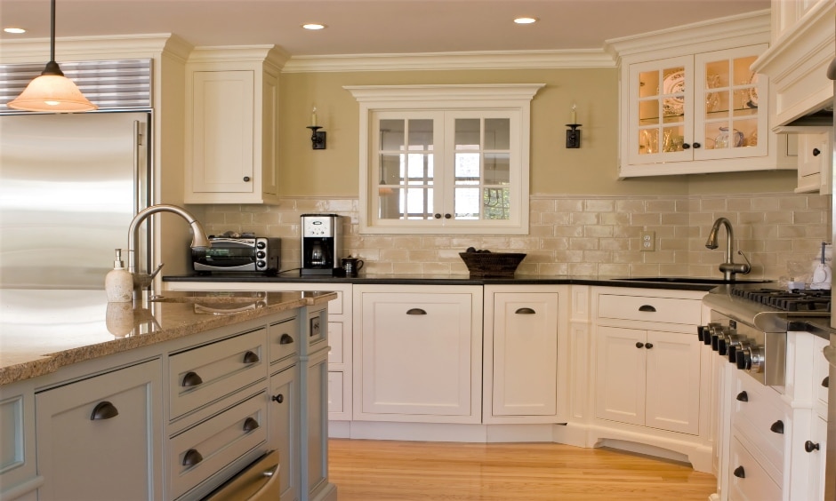 Traditional Corner Cabinet with Sink