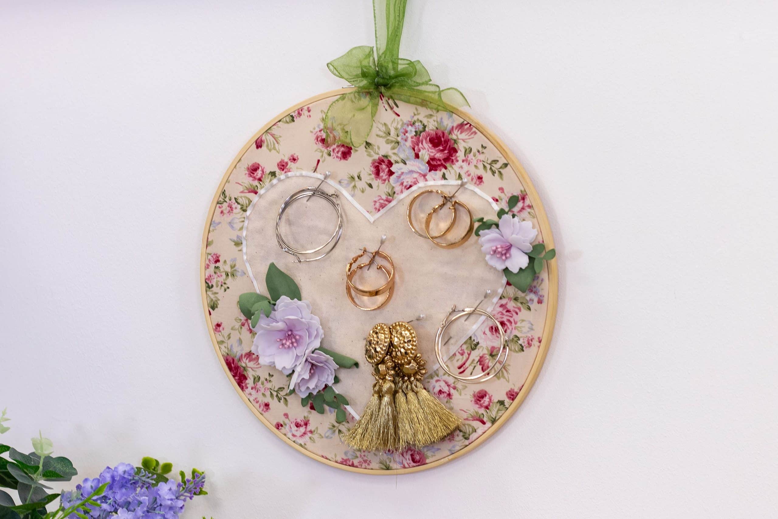 Benefits of DIY Earring Holders