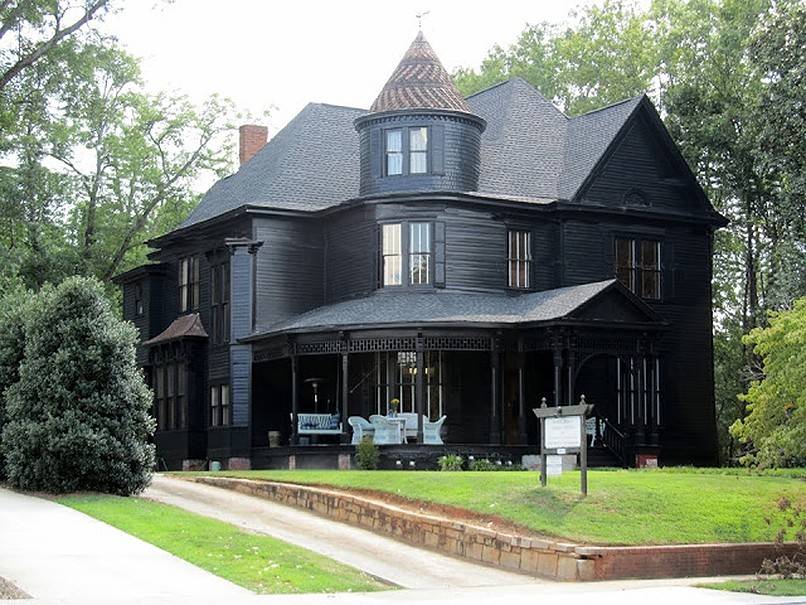 Black Castle