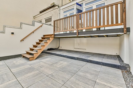 Step Overview of Building Deck Stairs