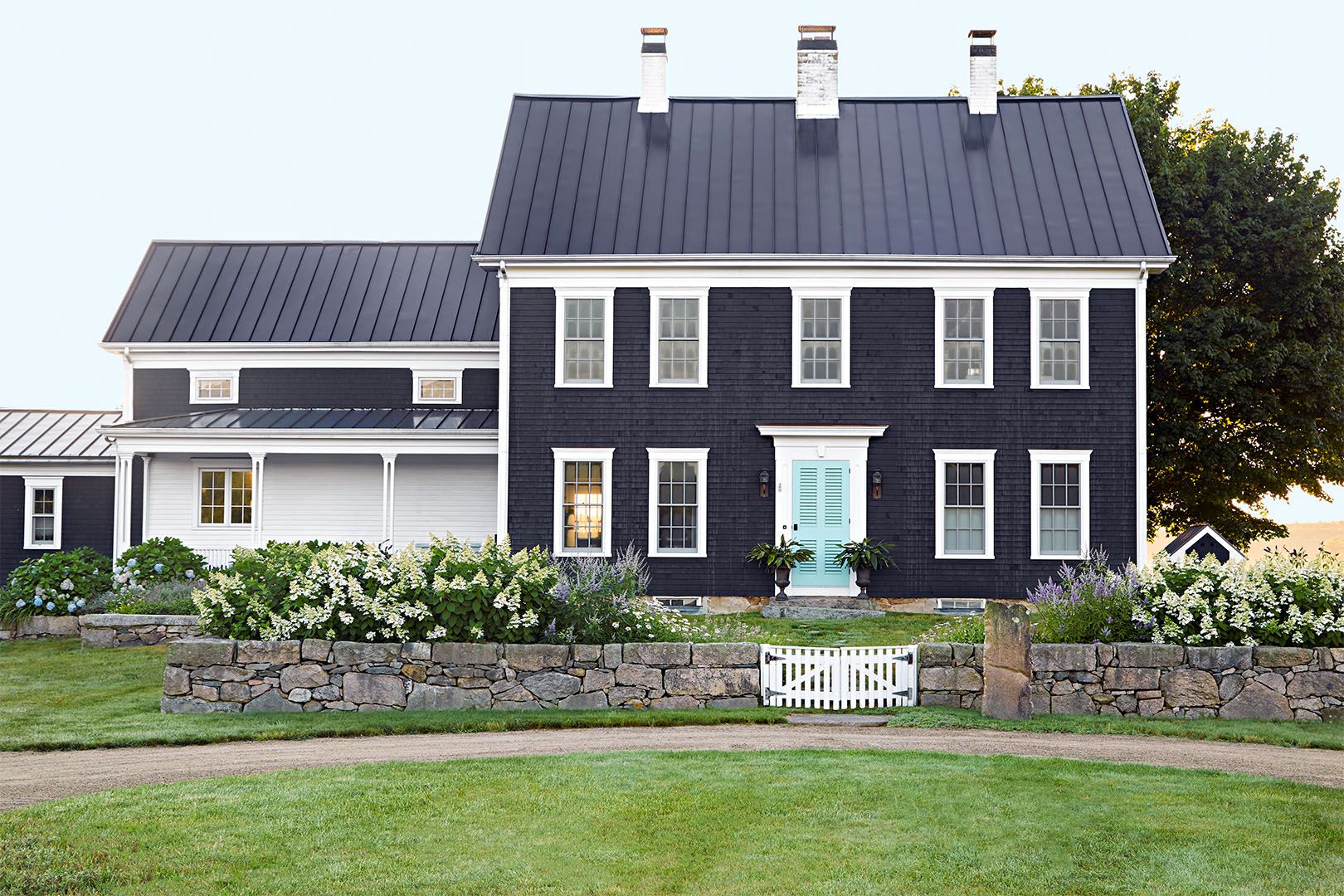 Stylish Grey Exterior Mix