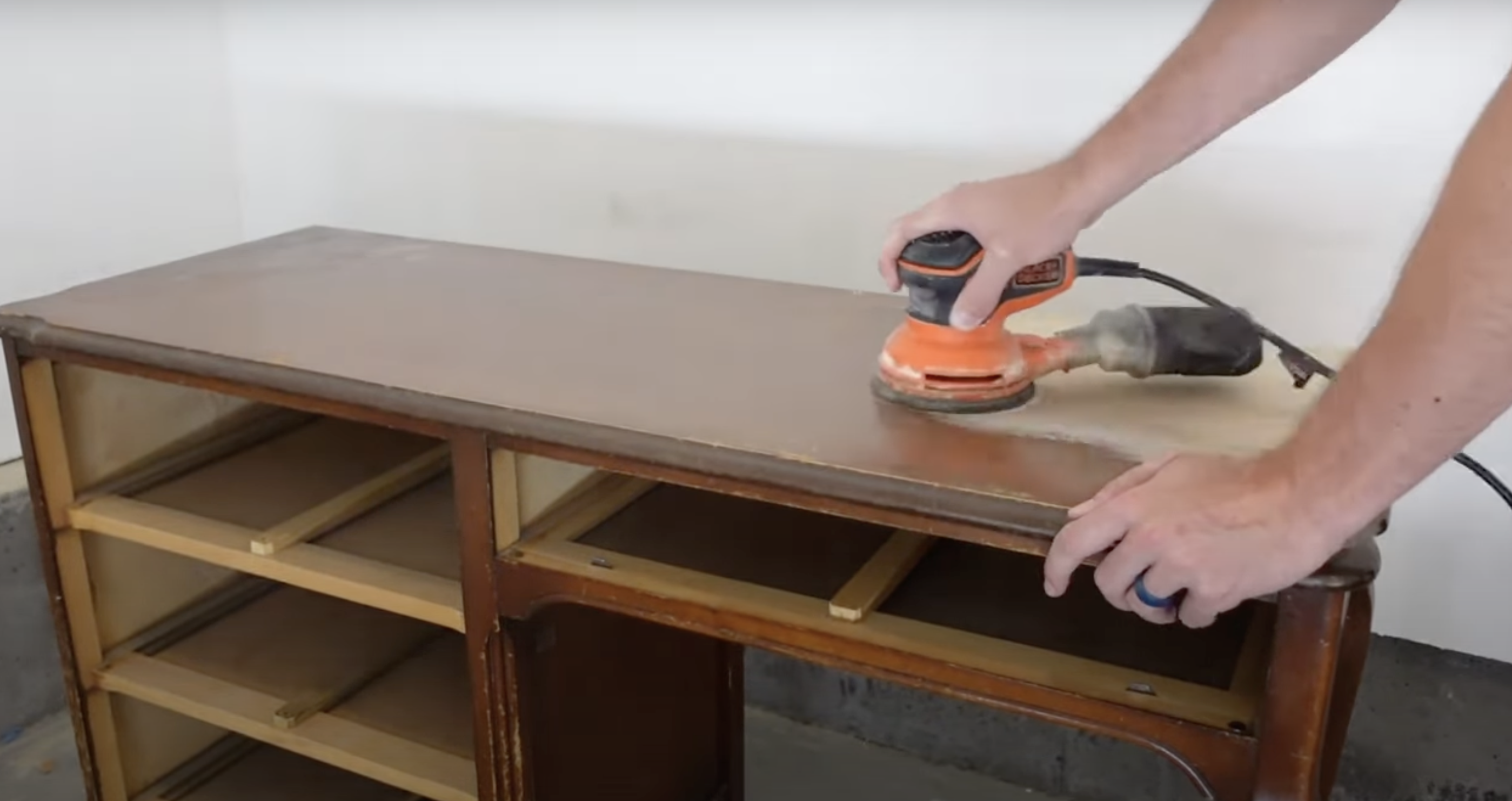 2._Sanding_Techniques