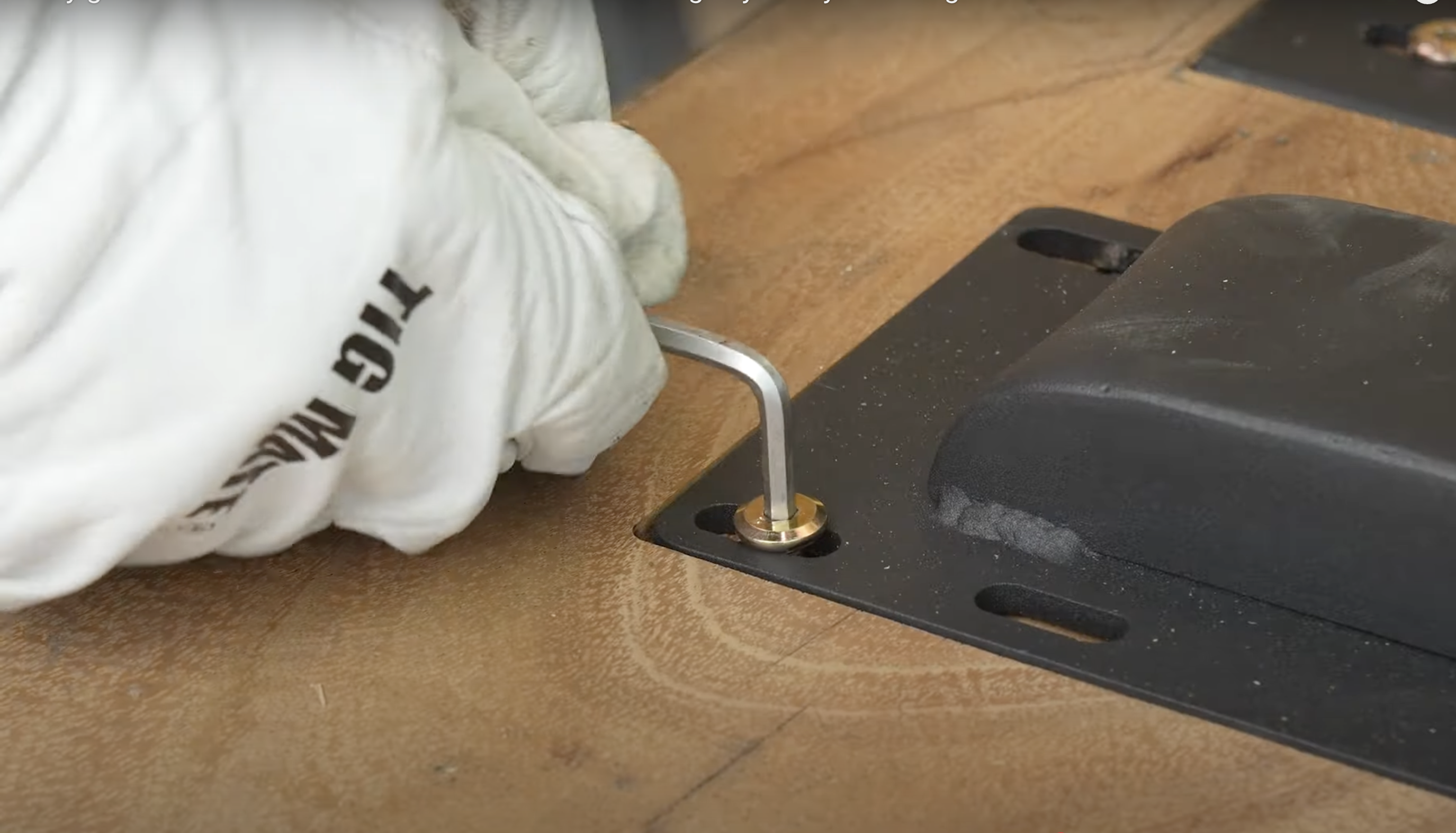 Attaching_table_legs_with_bolts