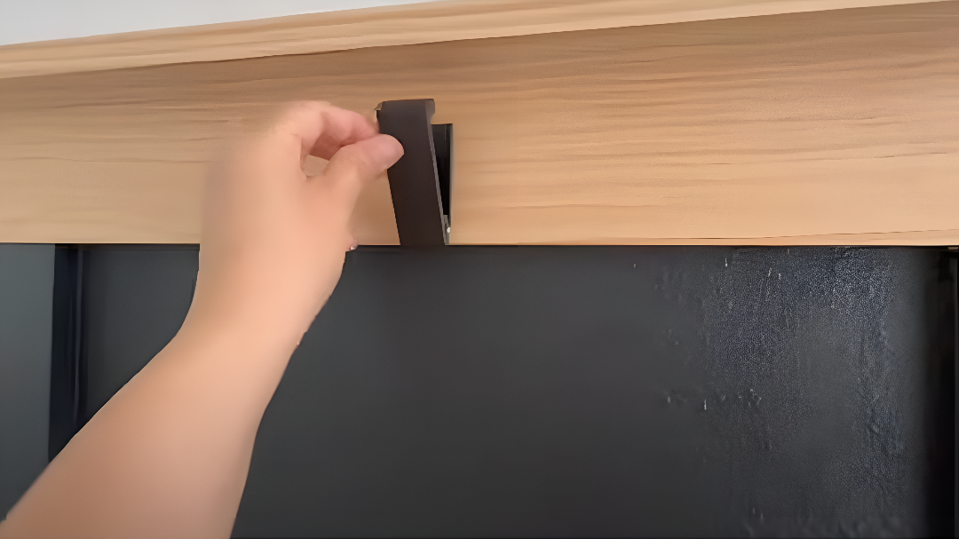 Step_10_Add_Hooks