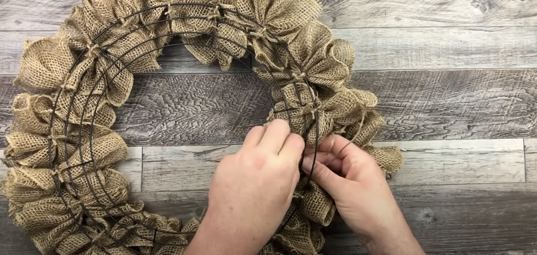 Step_3_Attach_Burlap_to_Wreath_Frame