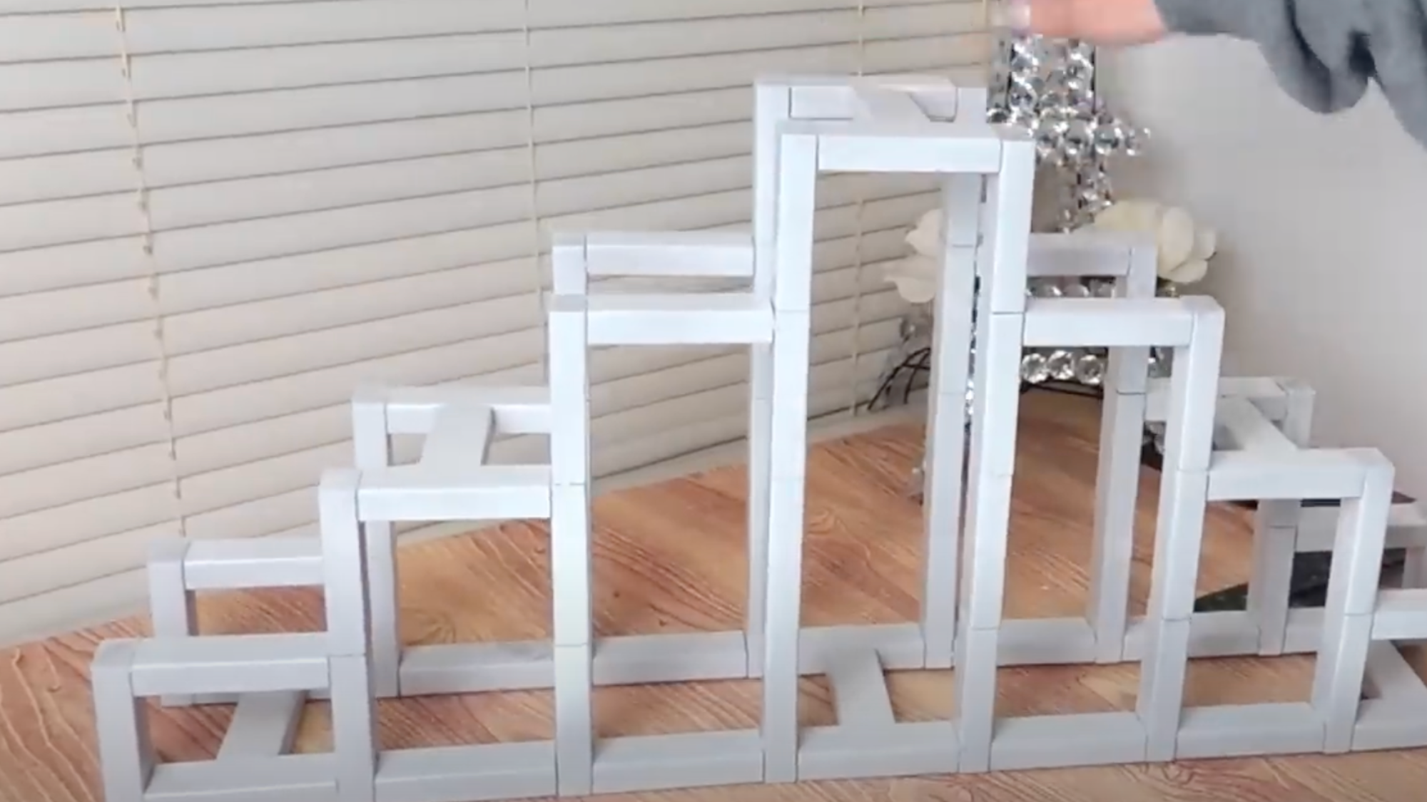 Step_5_Paint_the_Candelabra