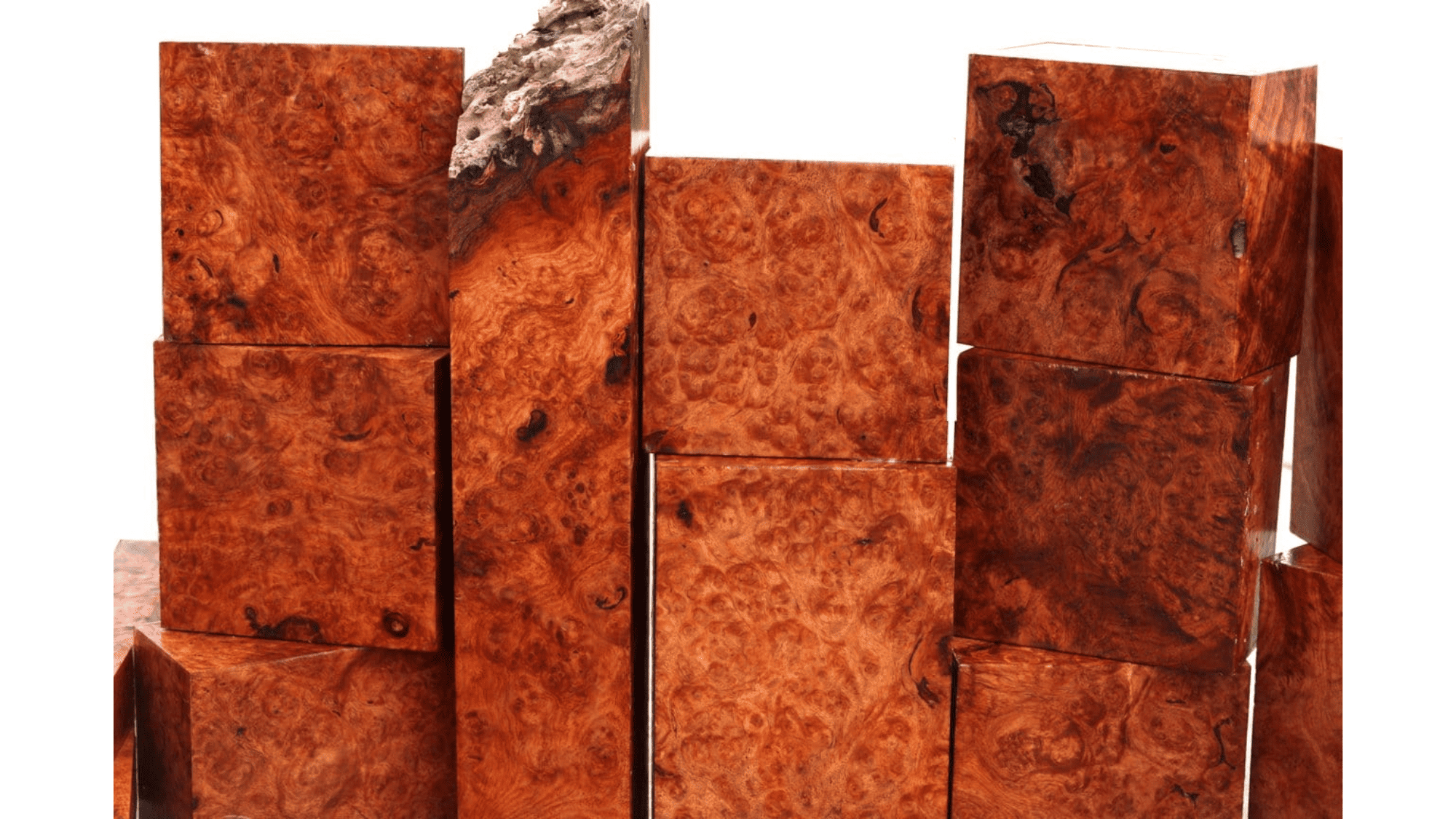 Amboyna_Burl_-_10-50_per_square_foot