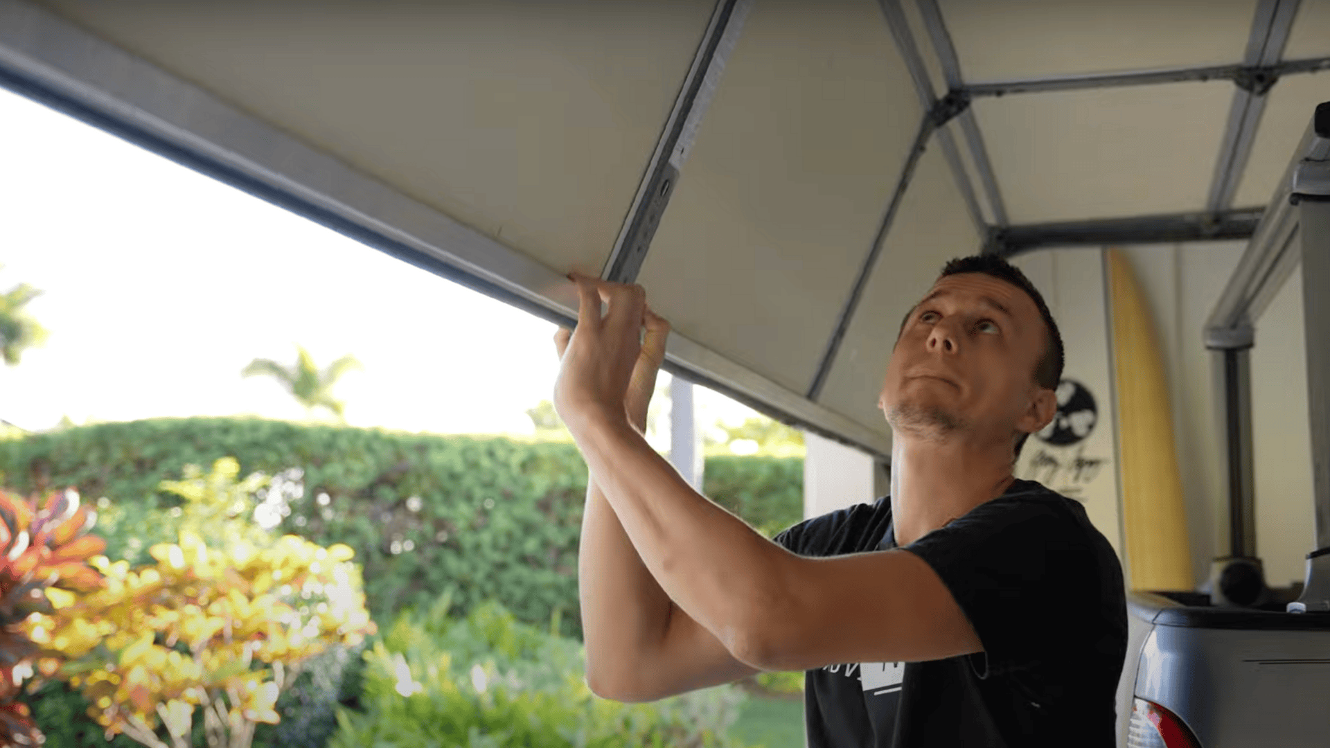 Lift the Door Manually