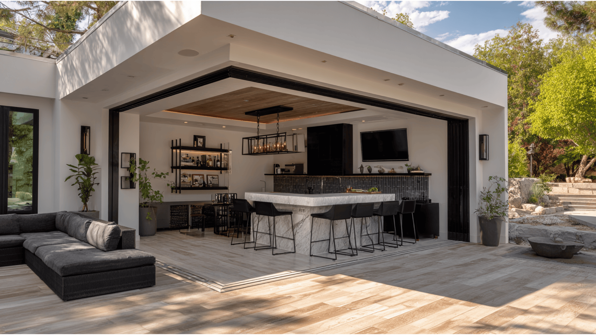 Outdoor Kitchen Contrast